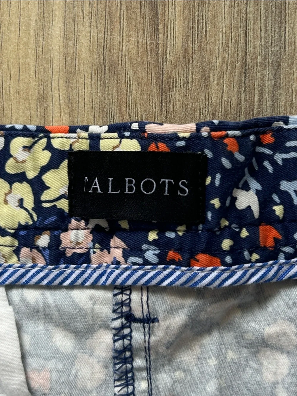 Talbots 7” Relaxed Chino Navy Floral Shorts with Orange and White Flowers